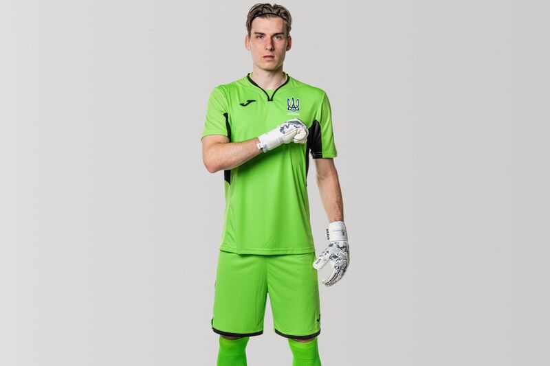 Berkas:Andriy Lunin 2019.jpg