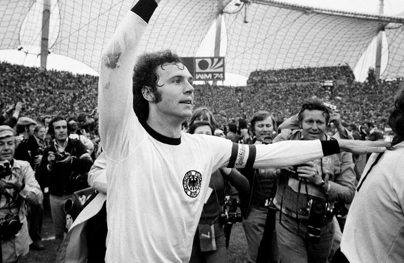 Berkas:Franz Beckenbauer 1974.jpg